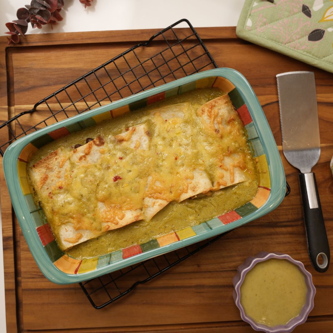 Enchiladas in Green Sauce